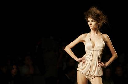 http://www.lilithgallery.com/feminist/fashion/images/bonymodels1.jpg